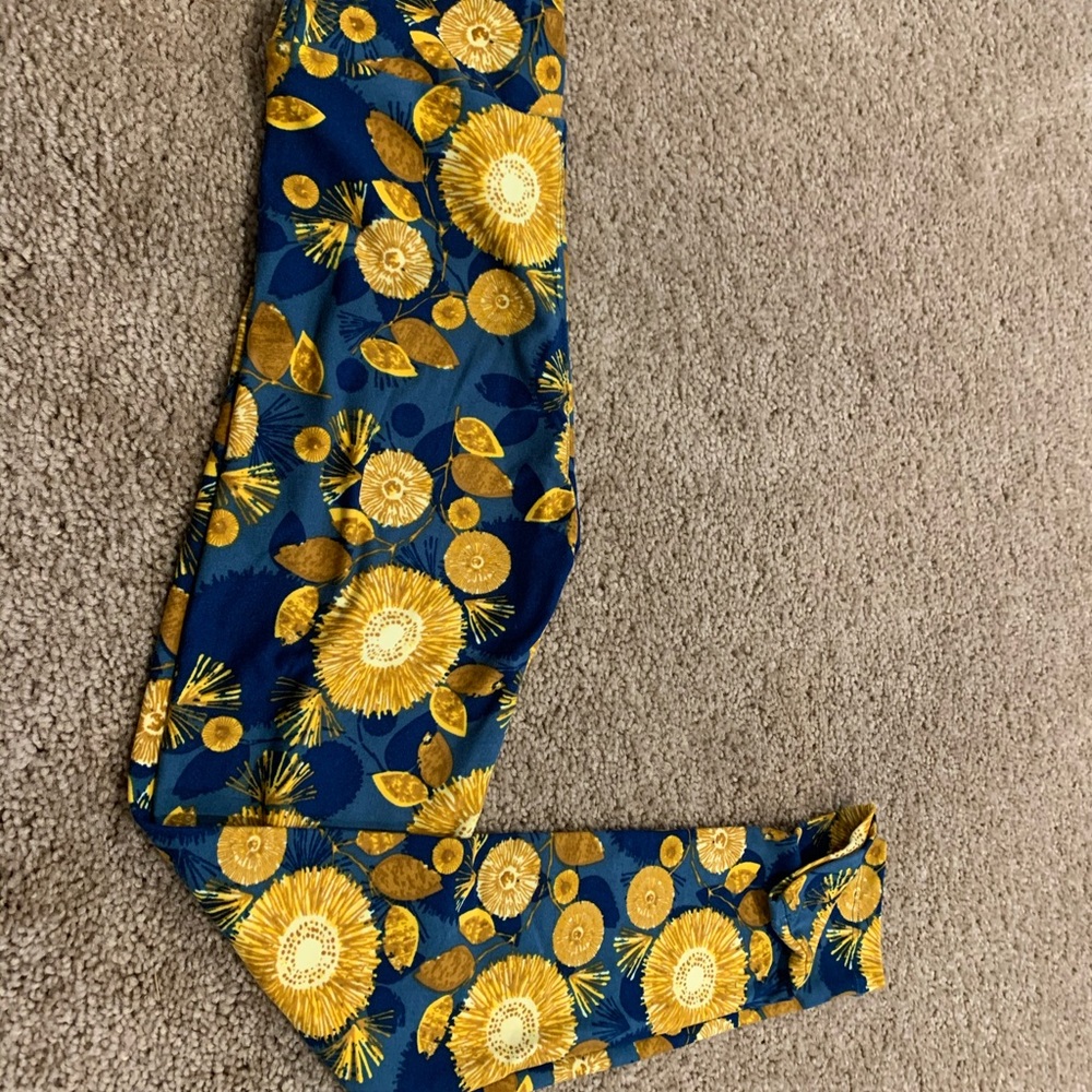 LuLaRoe tween leggings